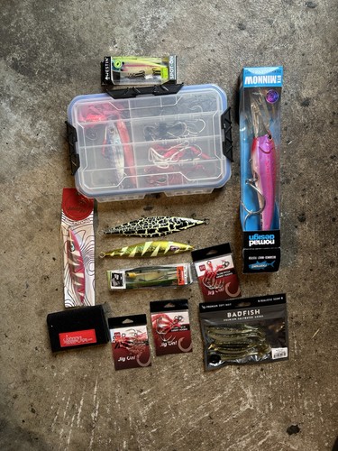 Saltwater jigging tackle lot - jigging,